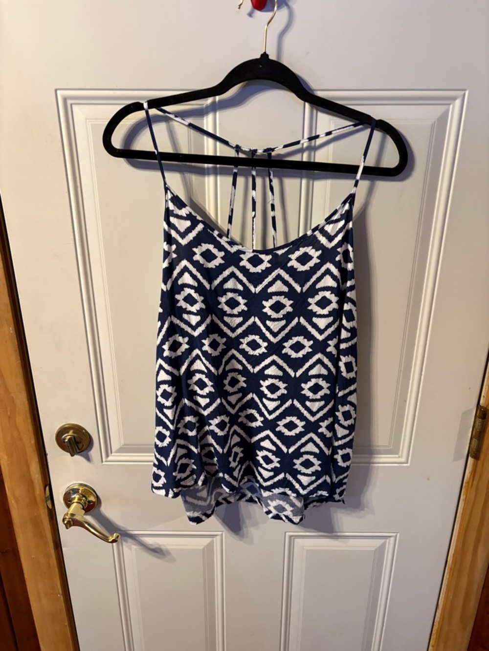 No Boundaries Navy and White Ikat Strappy Tank Top XXL (19)